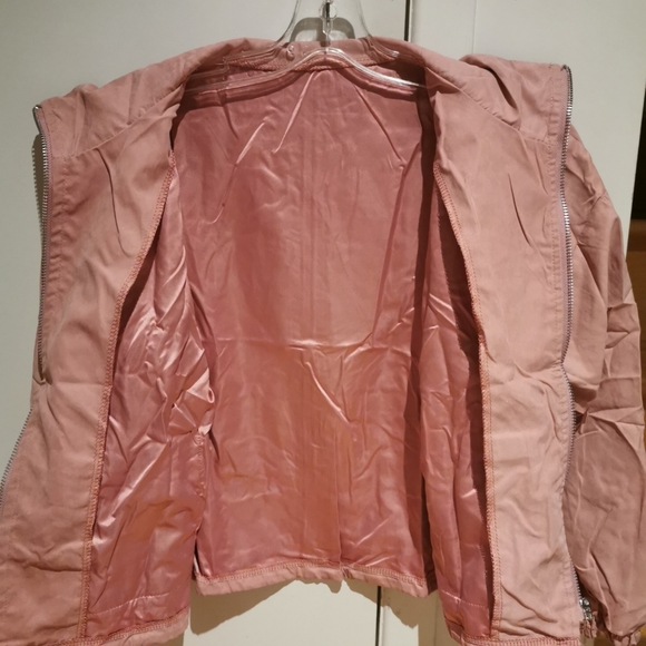 Pink Jacket - Picture 2 of 3